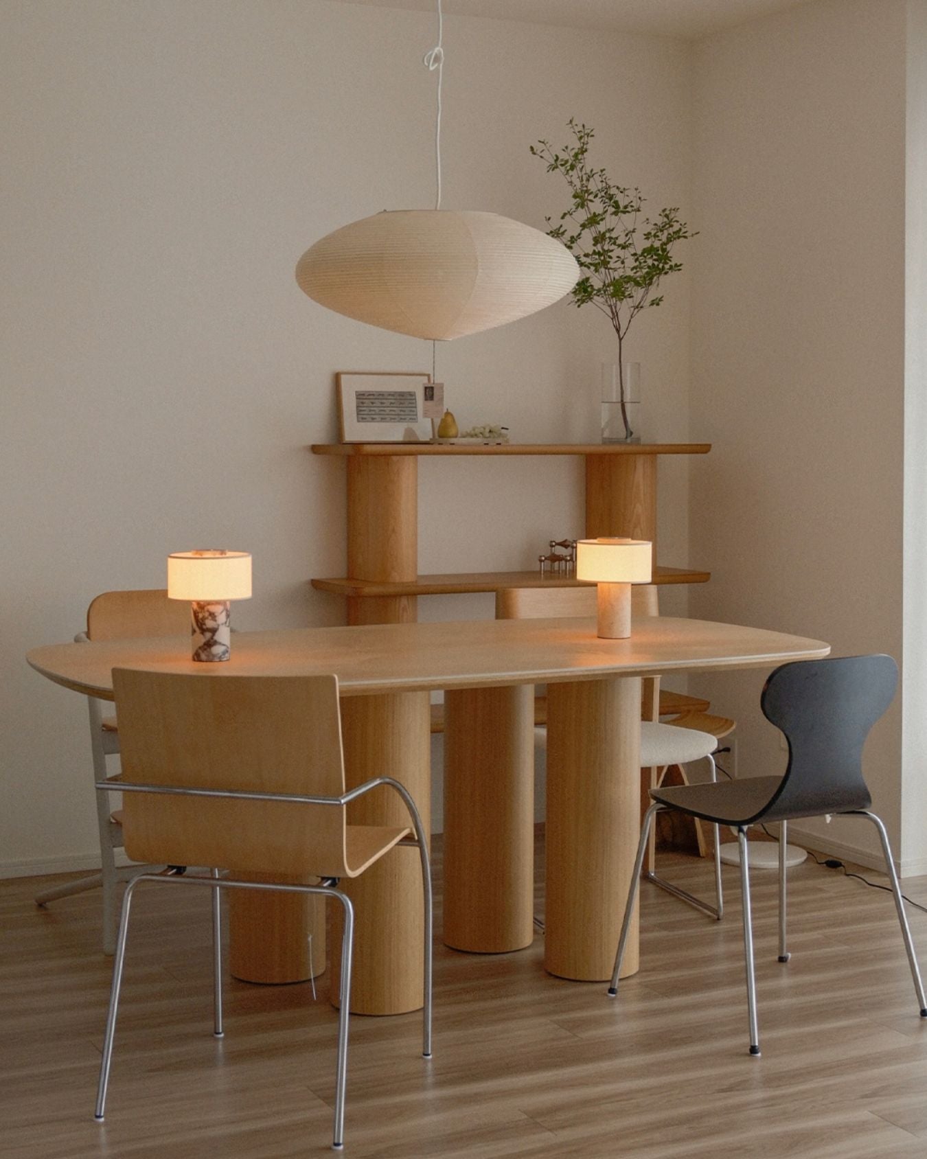 Auríe Tragbare Lampe | Travertinstein & Leinen
