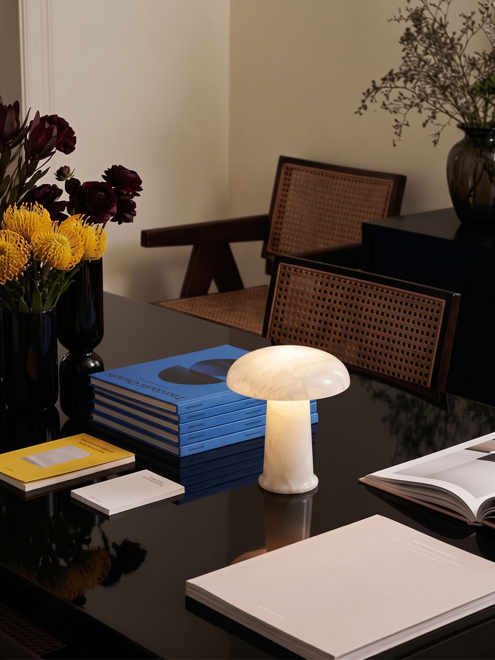 Cera Mini Portable Lamp | Alabaster