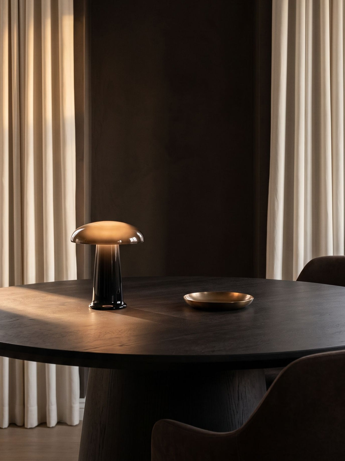 Cera Mini Portable Lamp | Black Glass