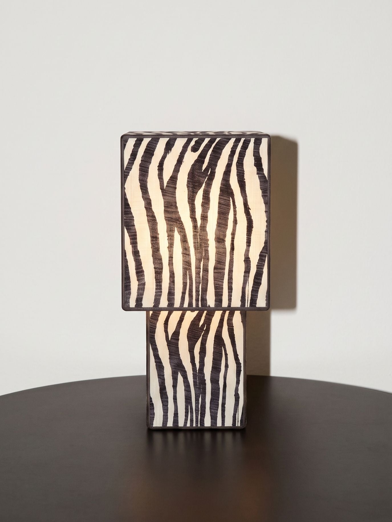 Forma Lamp Portable | Limited Edition (Zebra)