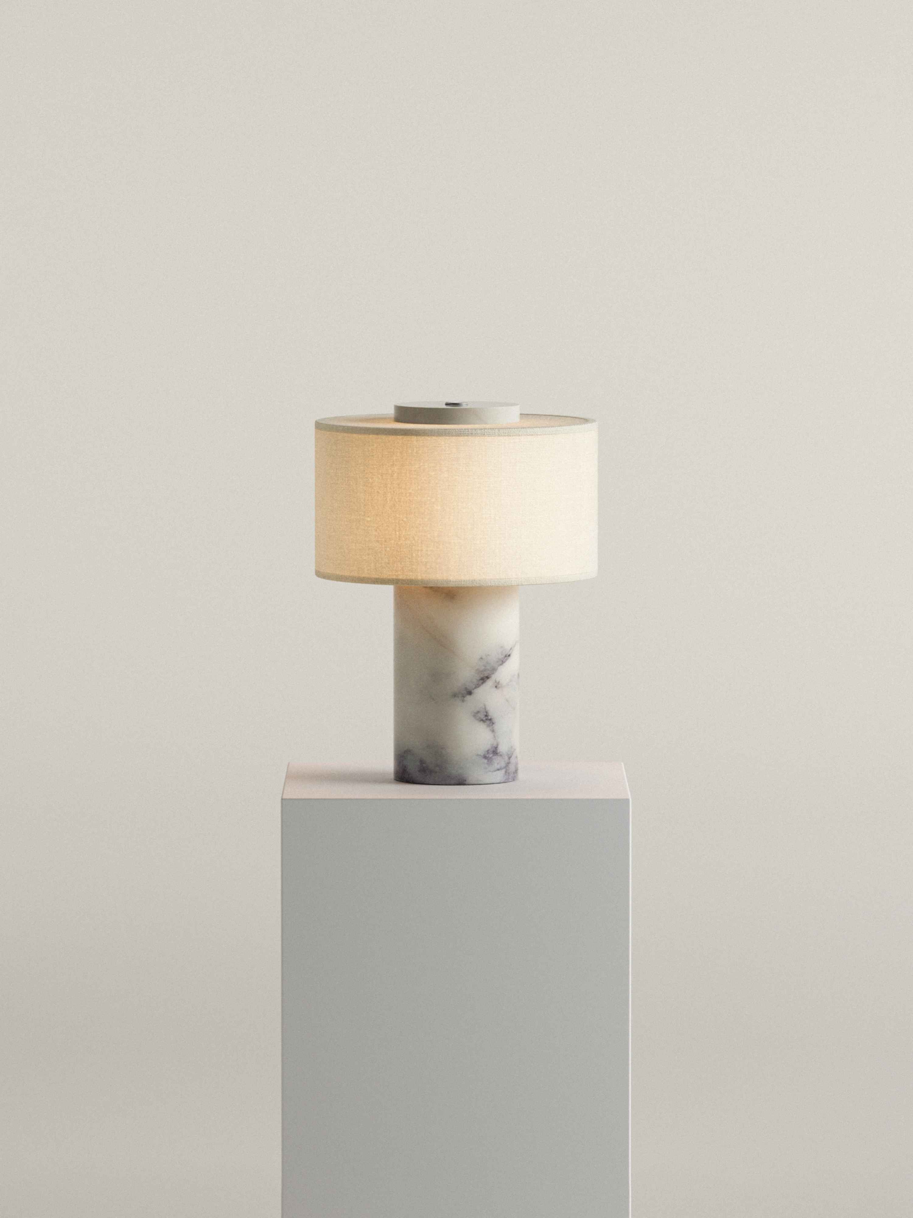 (Sample Sale) Auríe Portable Table Lamp | Calacatta Viola Marble & Linen