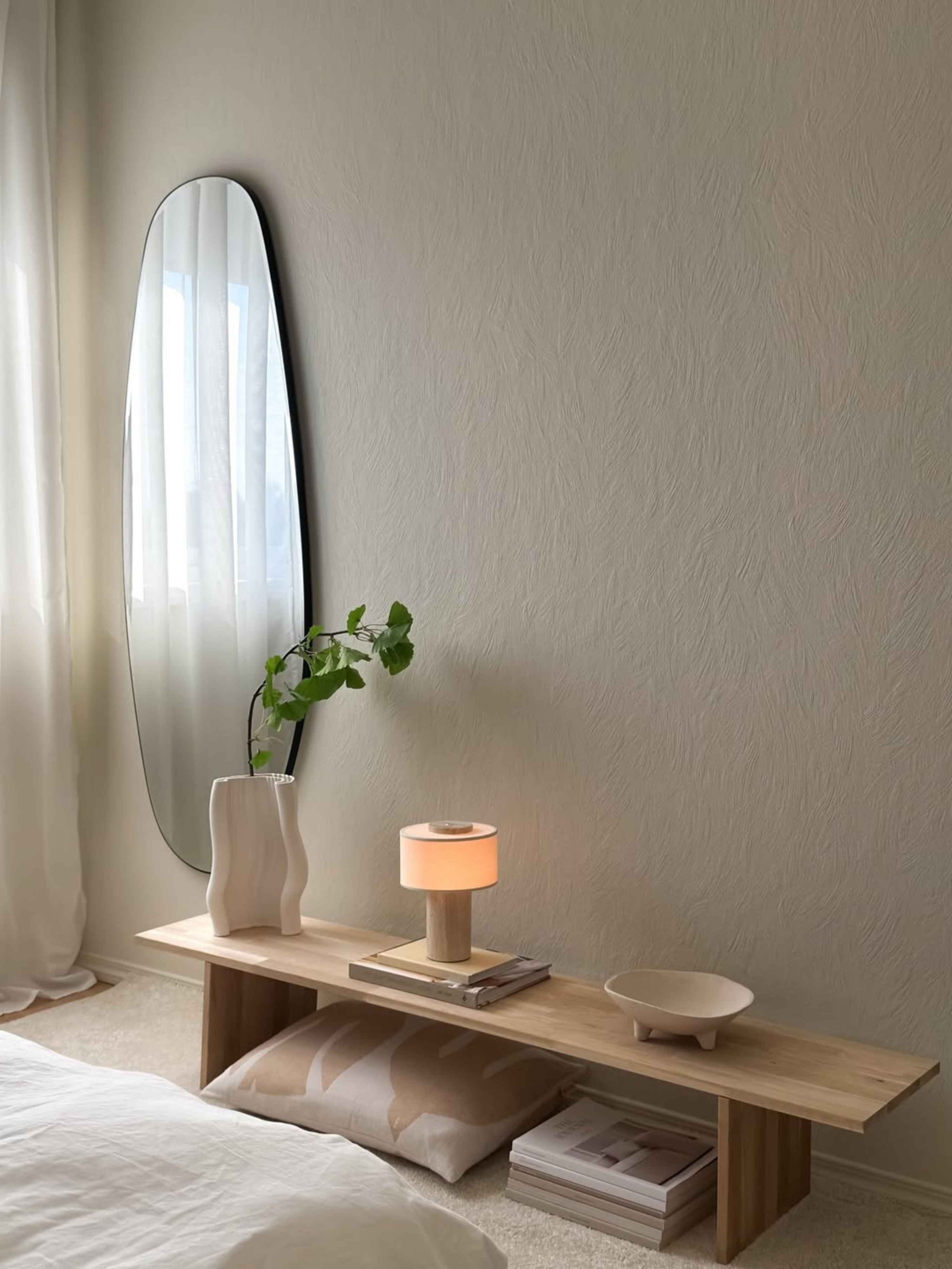 Auríe Tragbare Lampe | Travertinstein & Leinen