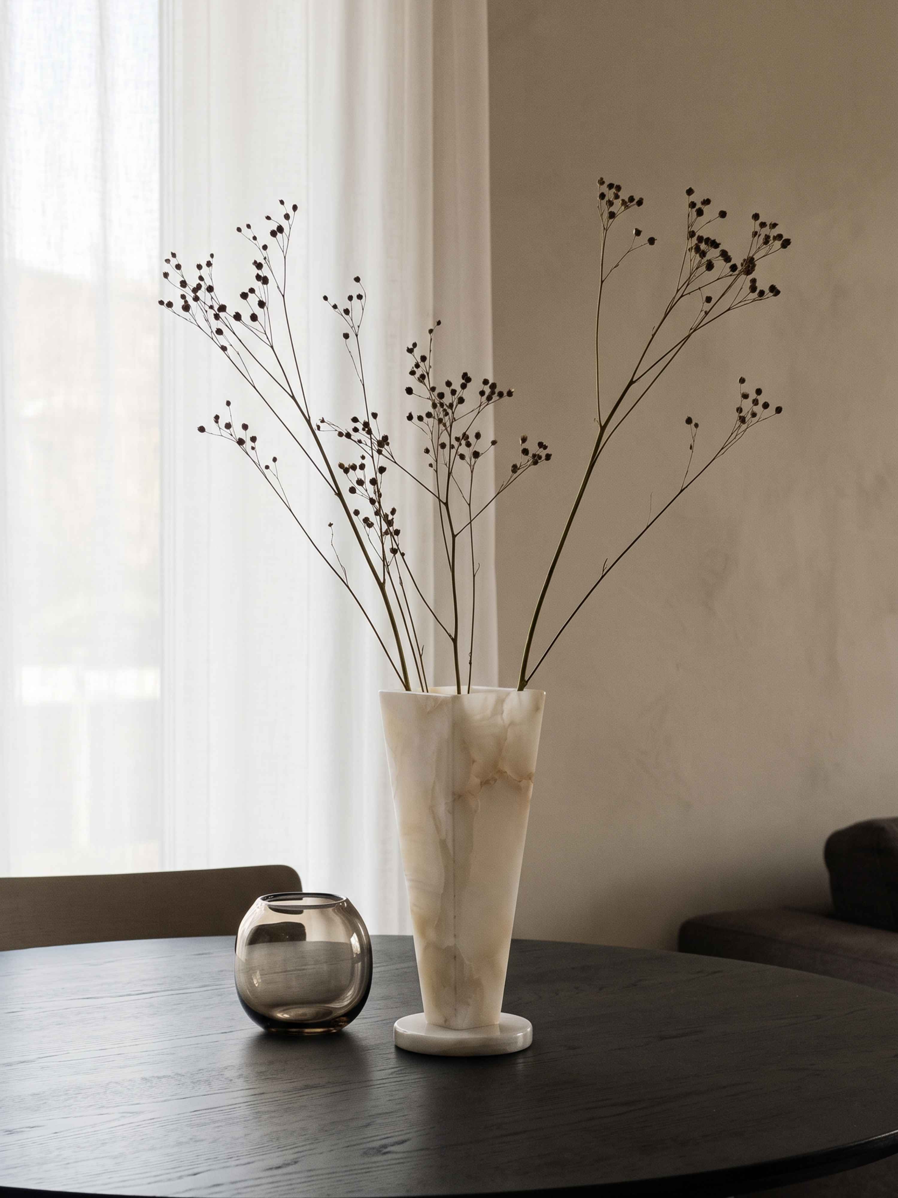 The Elva Vase | Alabaster
