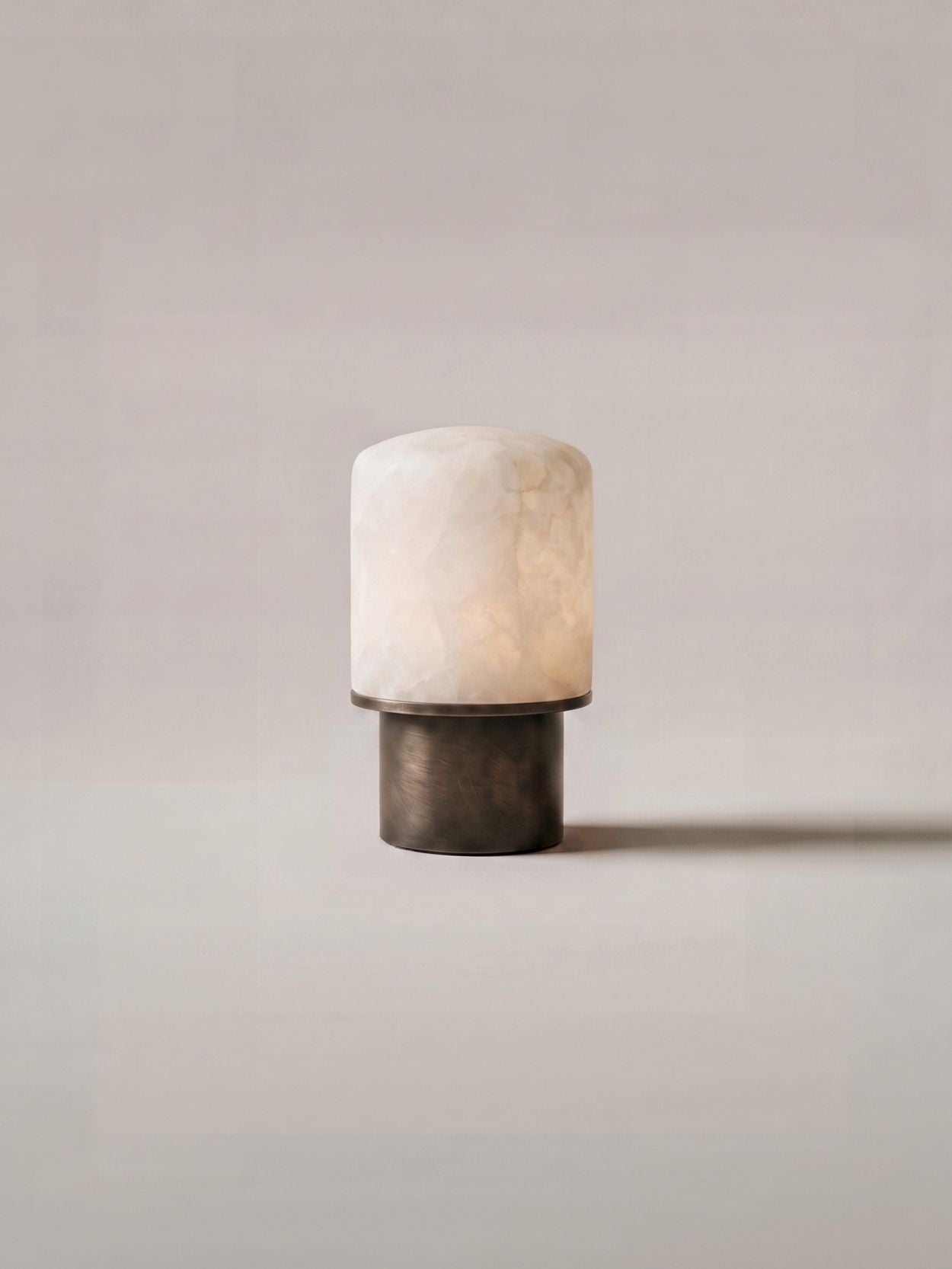 Das Original – Rossa Tragbare Lampe | Calacatta Viola & Leinen