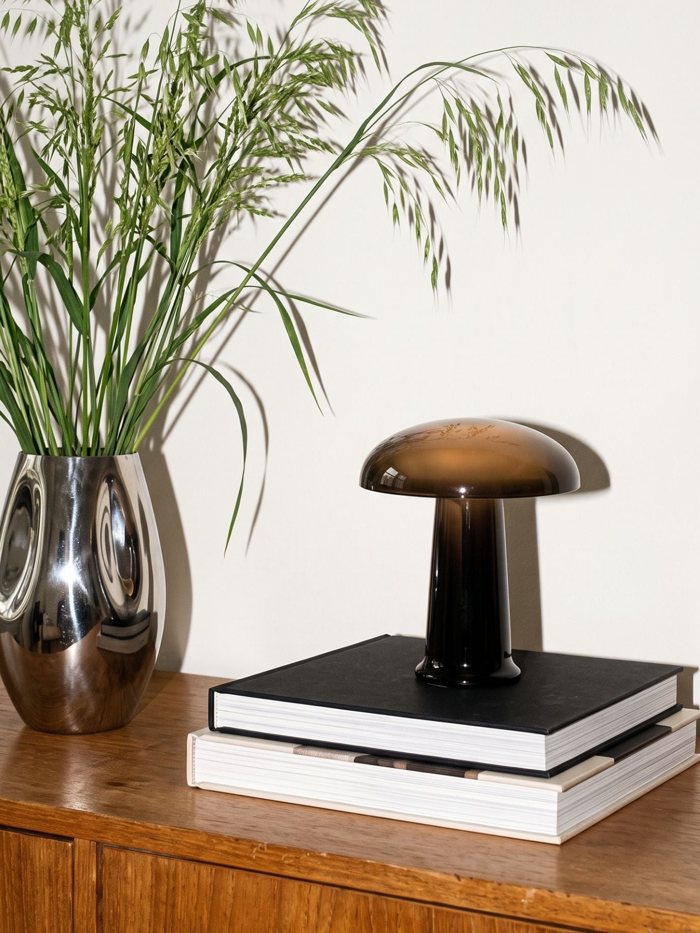 Cera Mini Portable Lamp | Black Glass