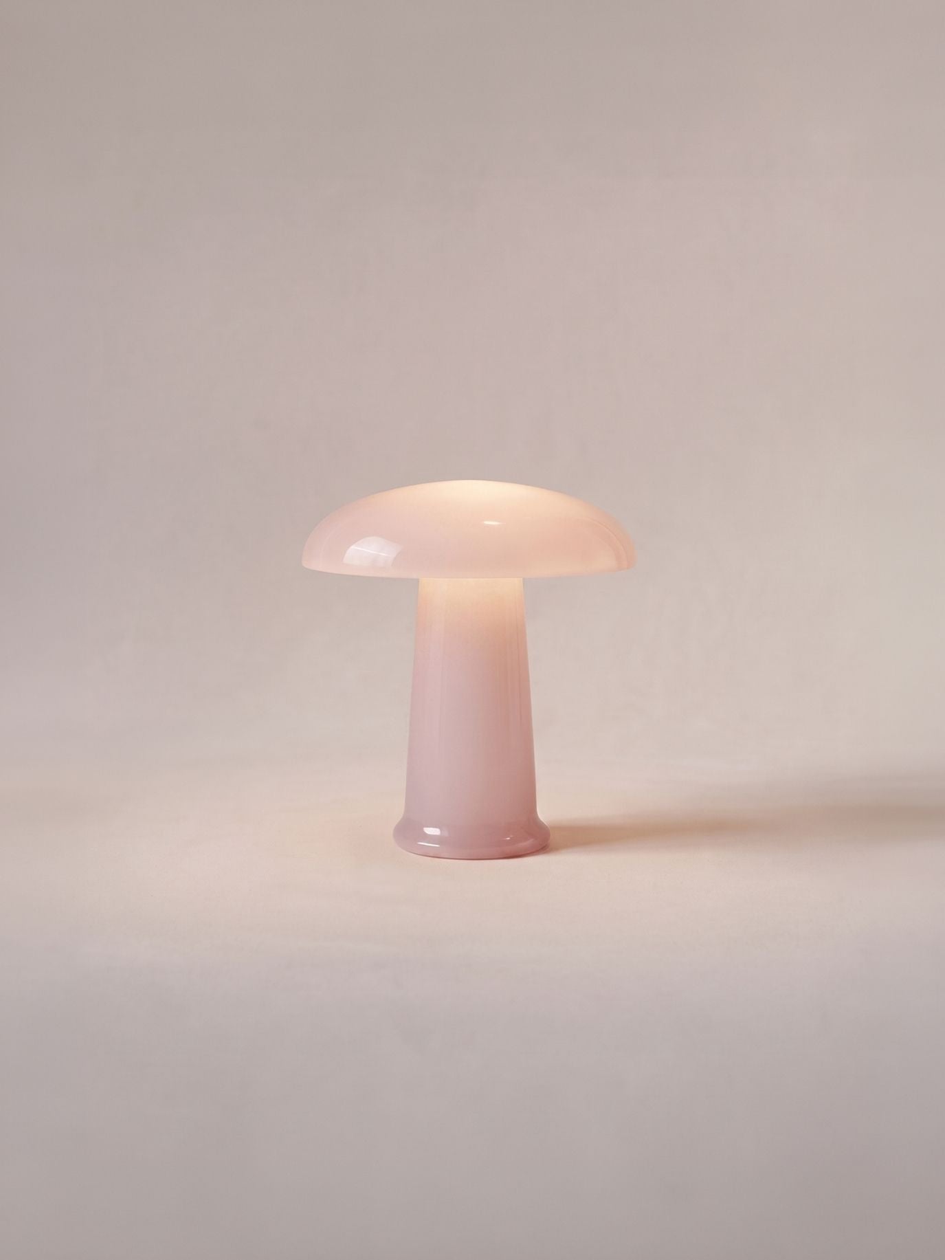 Cera Mini Portable Lamp | Pink Glass