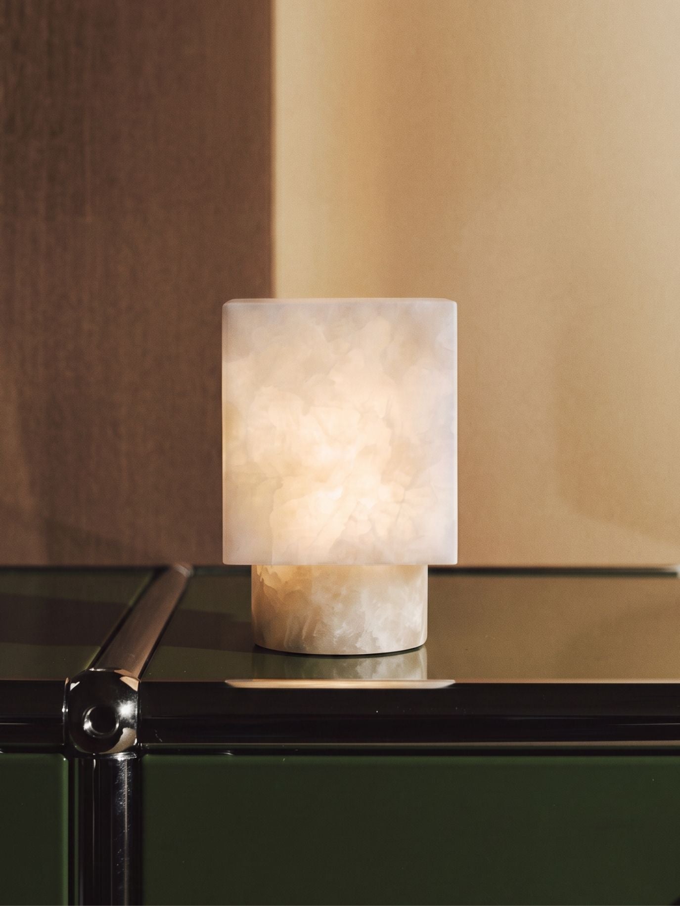 Forma Mini Portable Lamp | Alabaster