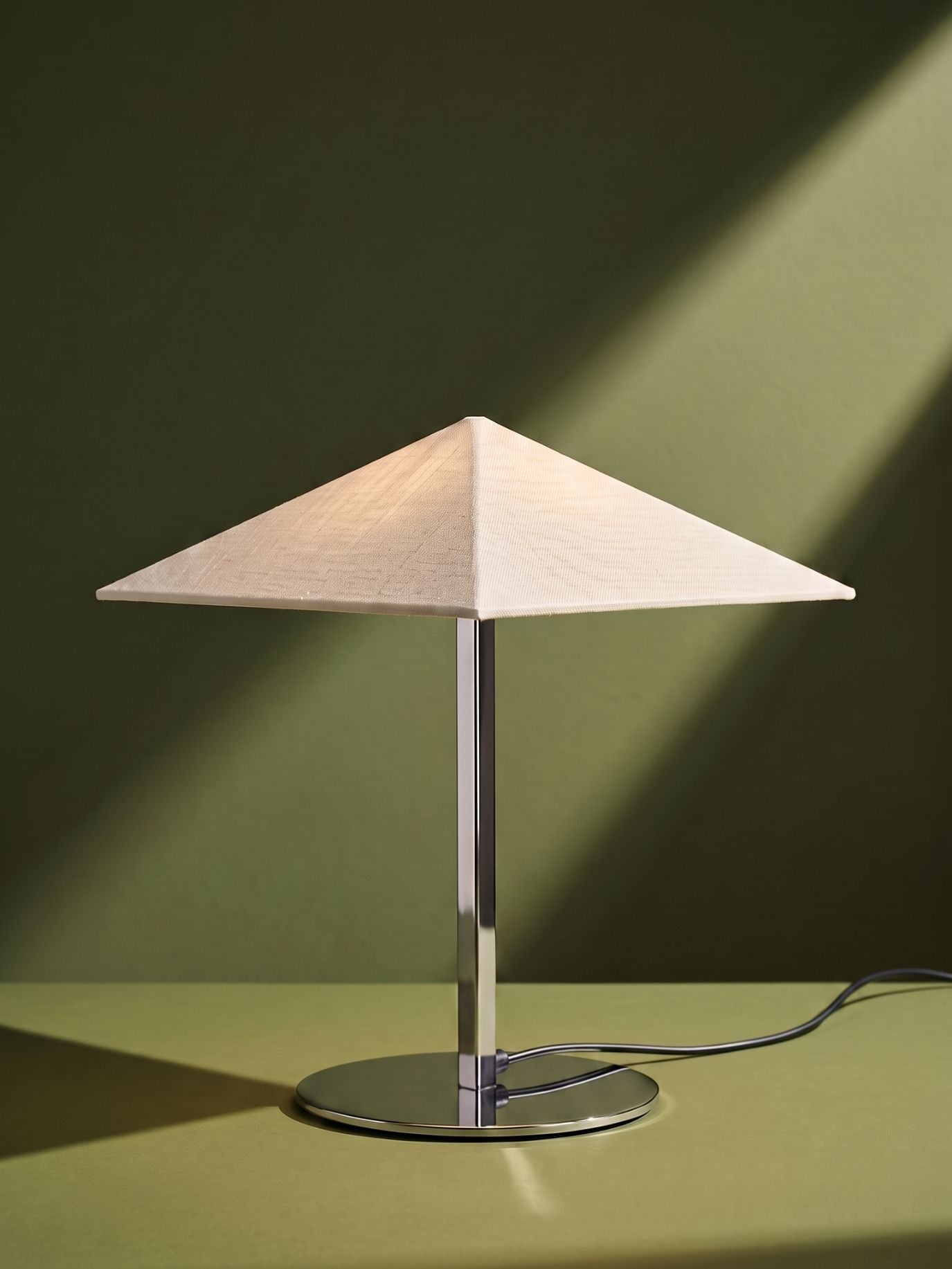 Vela Table Lamp | Chrome & Linen