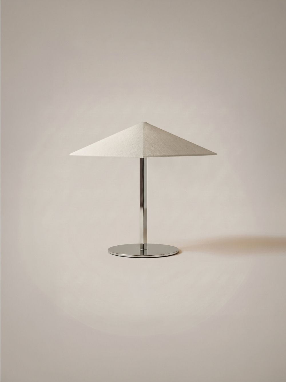 Vela Table Lamp | Chrome & Linen