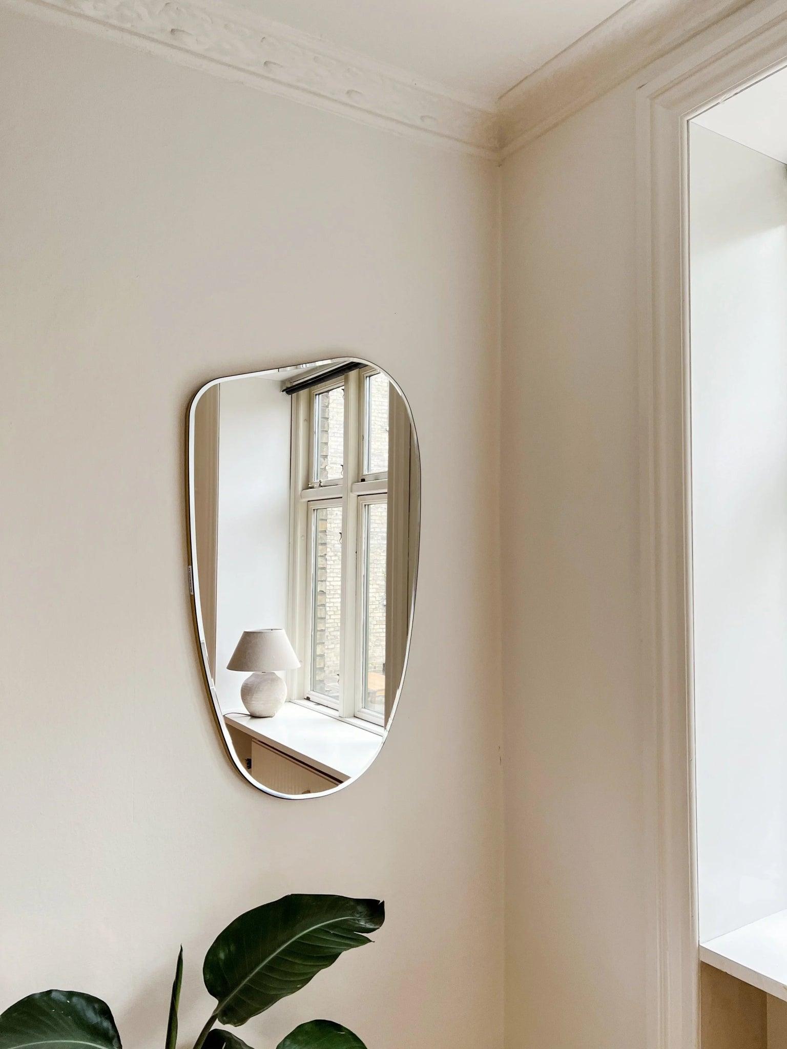 Ample Mirror | 100 x 58 cm - Blossholm
